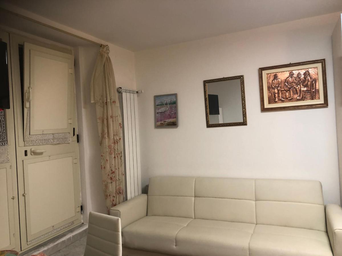 Arenada Private Rooms And Apartment Sud Cagliari Dış mekan fotoğraf